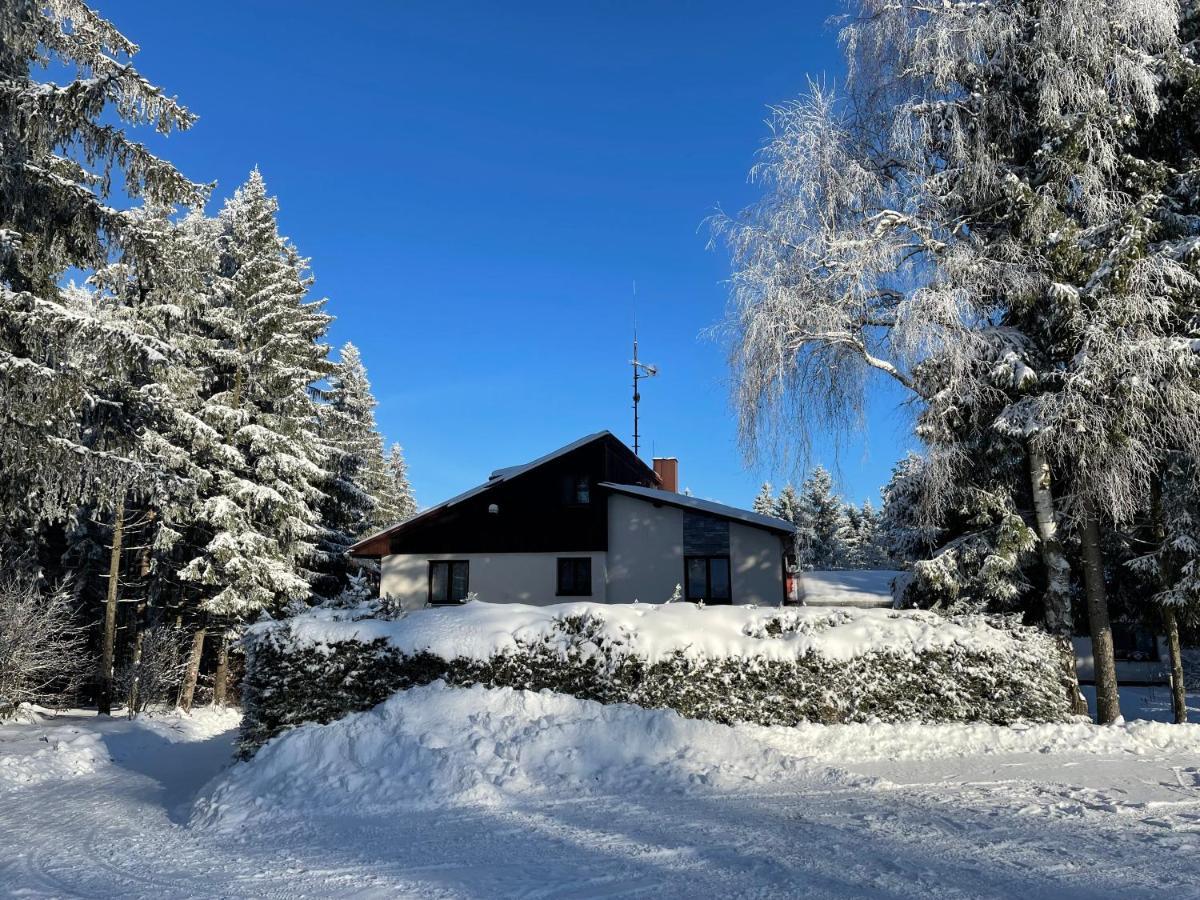 Hotel A Penzion Pegas Vlachovice Luaran gambar