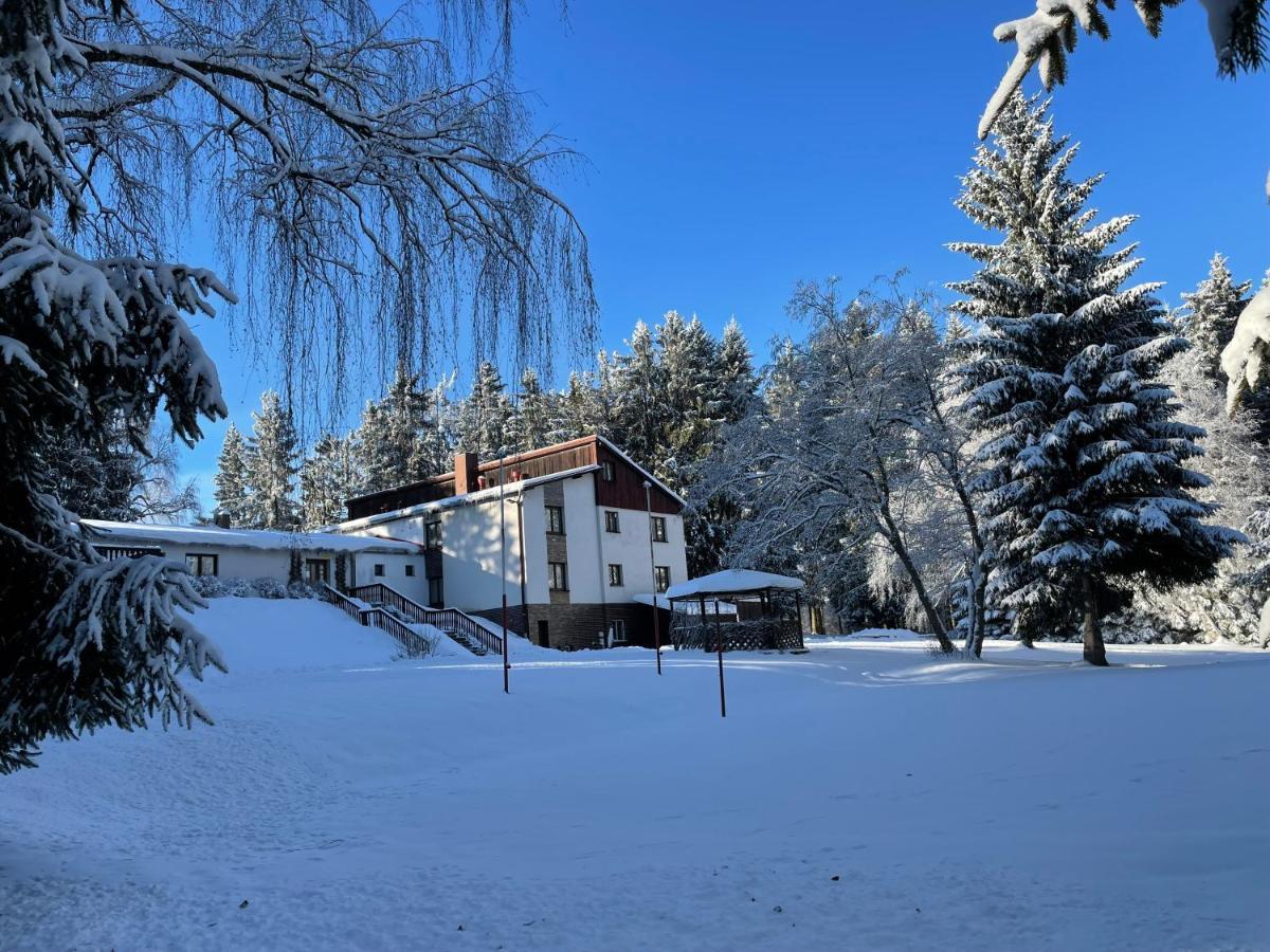 Hotel A Penzion Pegas Vlachovice Luaran gambar