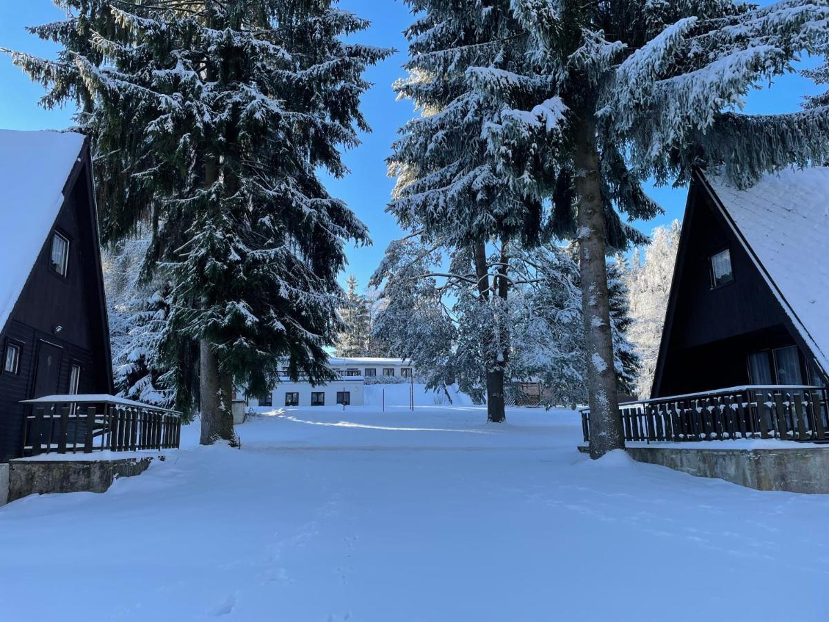 Hotel A Penzion Pegas Vlachovice Luaran gambar