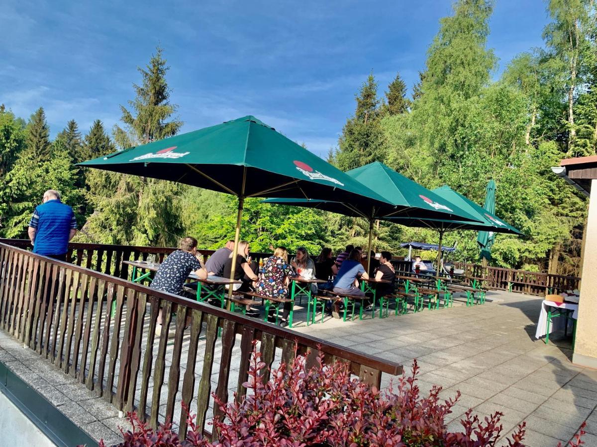 Hotel A Penzion Pegas Vlachovice Luaran gambar